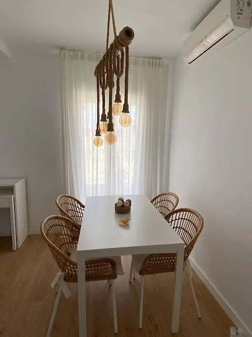 Apartamento En Vilanova, Atico Vilanova i la Geltru Apartment